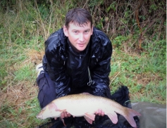 Russell has upped his PB to over 9lb today on our Avon venue. This one fell for a boilie. Well done Russell.